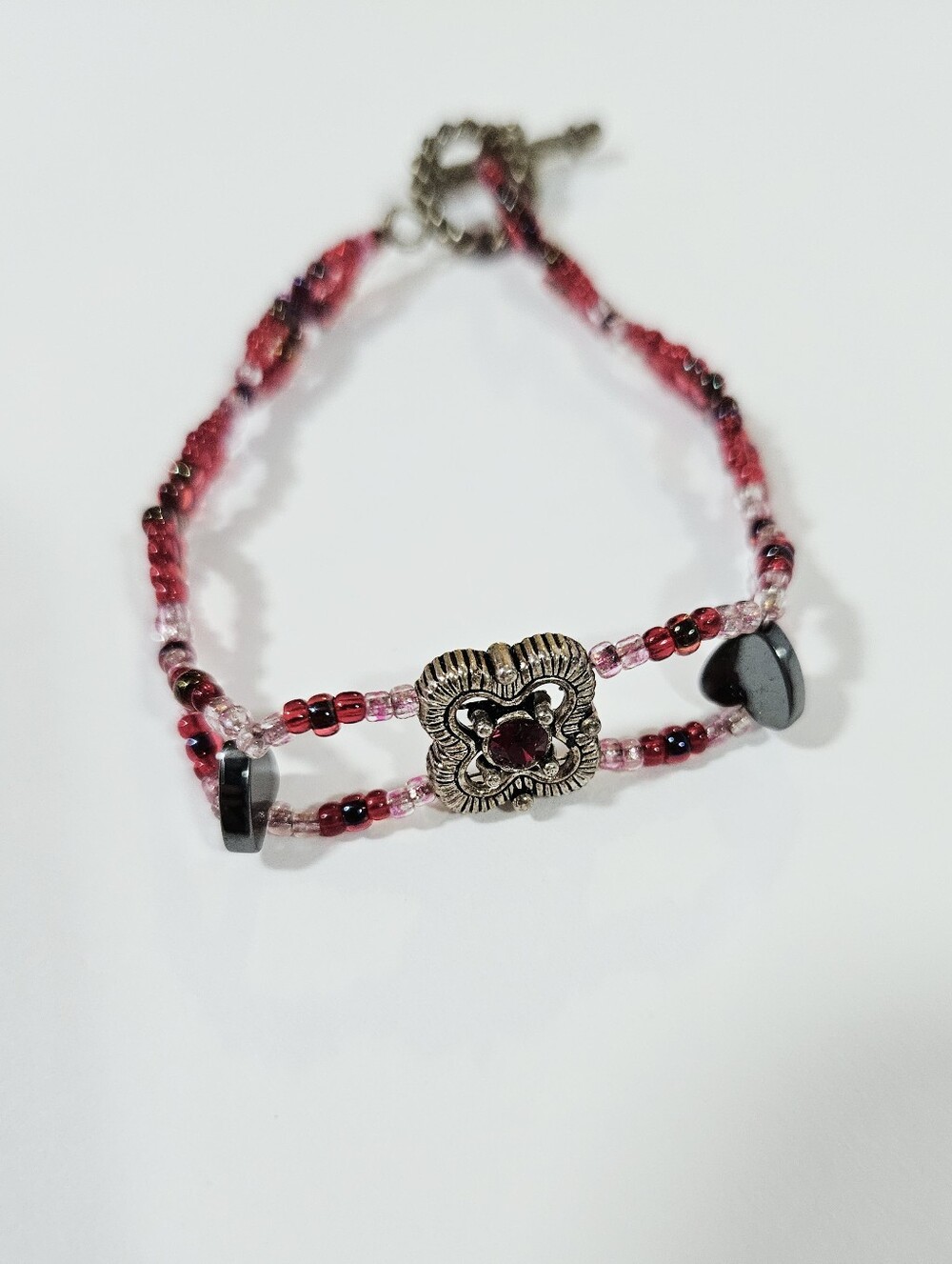 Vintage Glass Seed Beaded Silver Charm Hematite Stone Heart Bead Toggle Bracelet